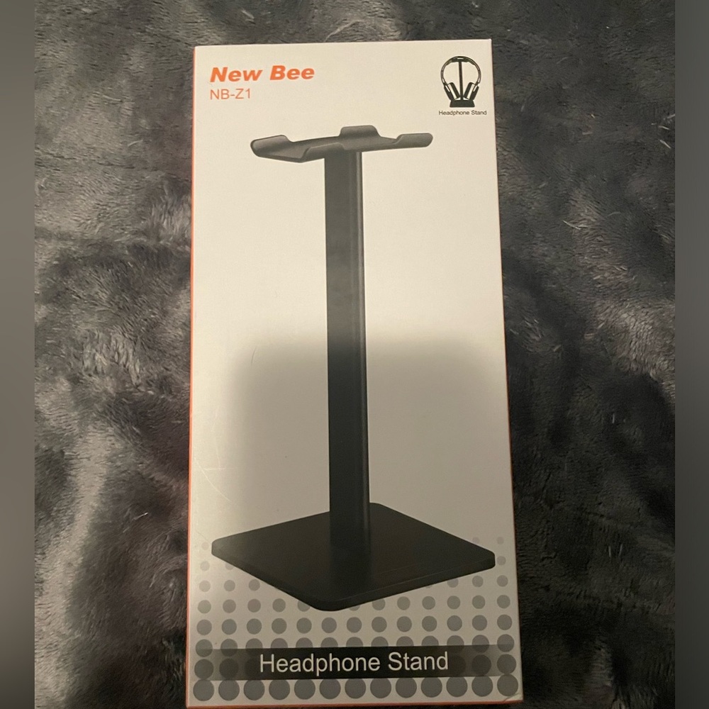 🦫Headphone stand